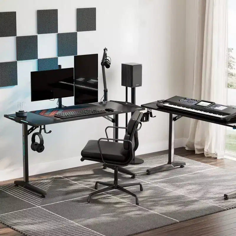 Scrivania da Gaming con Accessori Integrati, 147 x 58 x 79 cm, Nera
