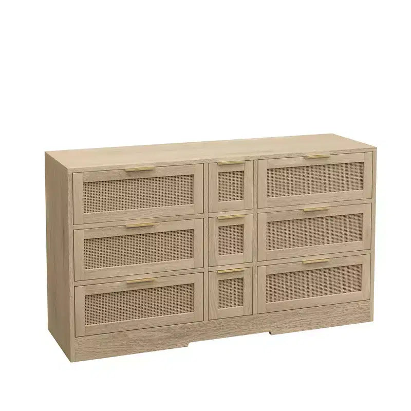 Comò a 9 cassetti con dettagli in rattan