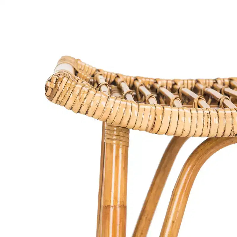 Sgabello da bancone in rattan